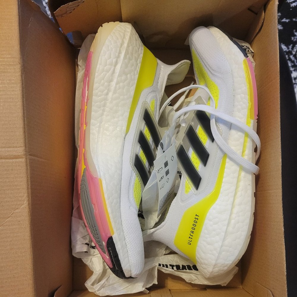 adidas ultra boost 21 running shoes